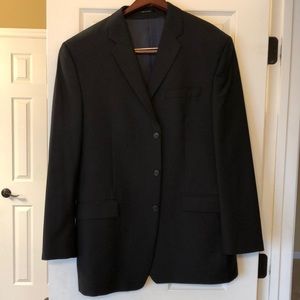 Calvin Klein Men’s 3 button Sport. Ooat